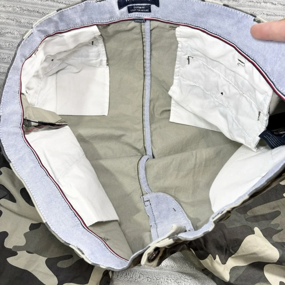 Tommy Hilfiger Camouflage Pants Mens 40x30 Green Camo Flat Front‎ Custom Fit